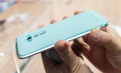 ASUS ZenFone Selfie: 5,5” FHD, prosesor 64-bit, serta kamera selfie 13 MP yang fantastis