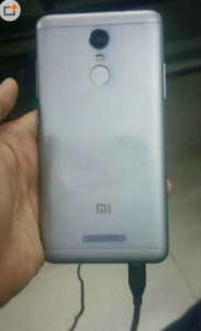 Alleged-images-of-the-Xiaomi-Redmi-Note-2-Pro-leak-1-183x300
