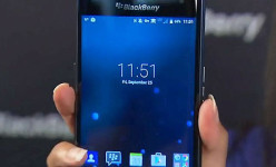 BlackBerry Sindir Kelemahan Sistem Keamanan Privasi Apple?