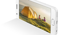 ZUK Z2 Resmi Diperkenalkan: RAM 4 GB & Snapdragon 820