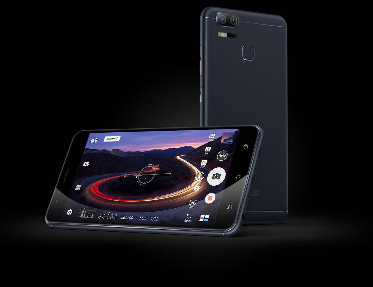 ASUS-ZenFone-3-Zoom-Smartphone-07