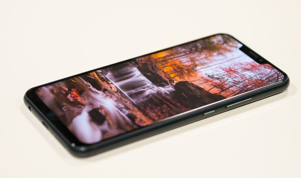 SEMUA Smartphone RAM 8 GB